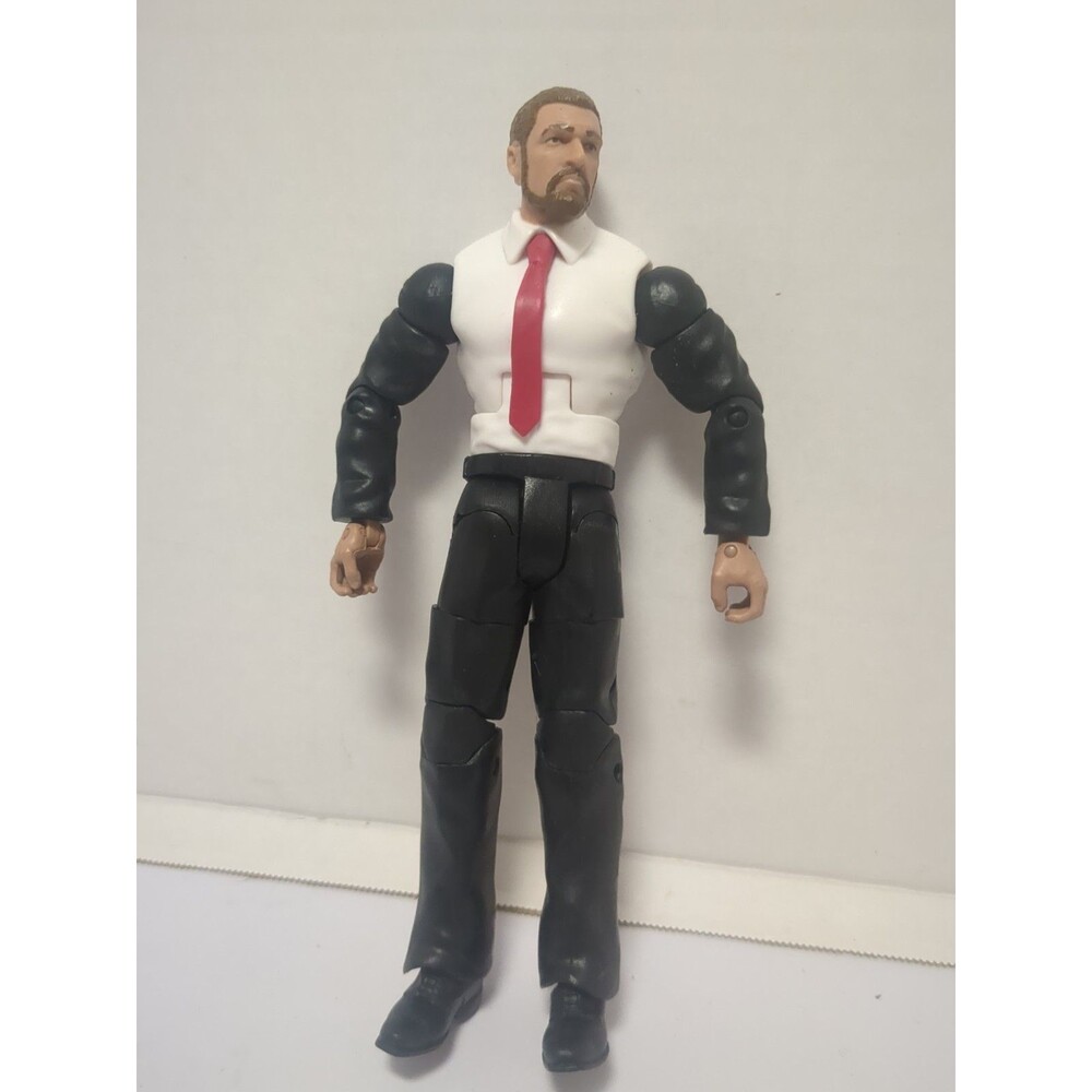 Mattel Elite WWE Triple H COO Business Suit HHH Action Figure Corporate RARE!